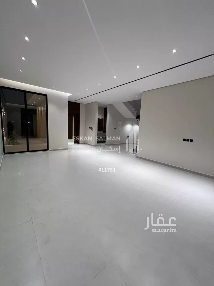 فيلا للبيع في شارع الطارق, حي الرمال, مدينة الرياض, منطقة الرياض صورة 4