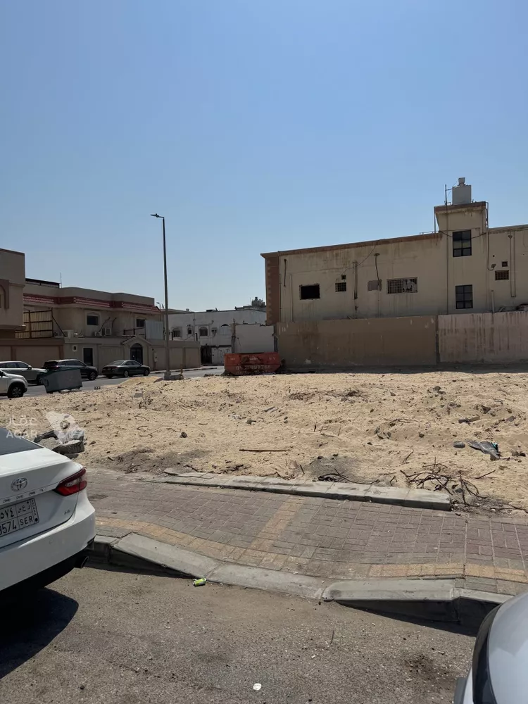 أرض للبيع في شارع الحارث بن اوس, حي العزيزية, مدينة الدمام, المنطقة الشرقية