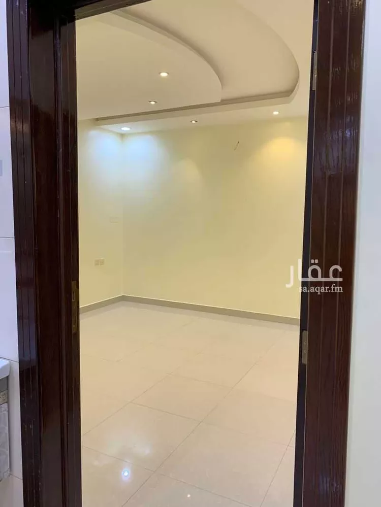 شقة للإيجار في شارع حسن عباس شربتلي ، حي العوالي ، الرياض ، منطقة الرياض صورة 3