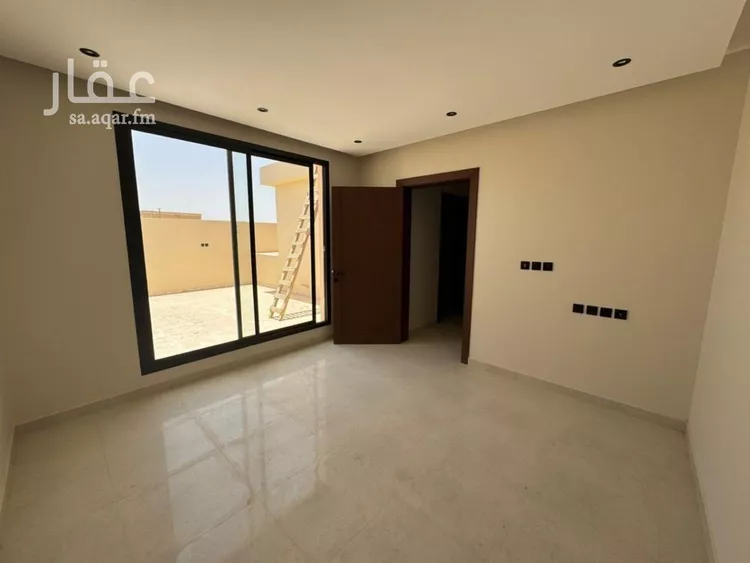 فيلا للبيع في شارع أحمد بن ناصر الكناني, حي العوالي, مدينة الرياض, منطقة الرياض صورة 5