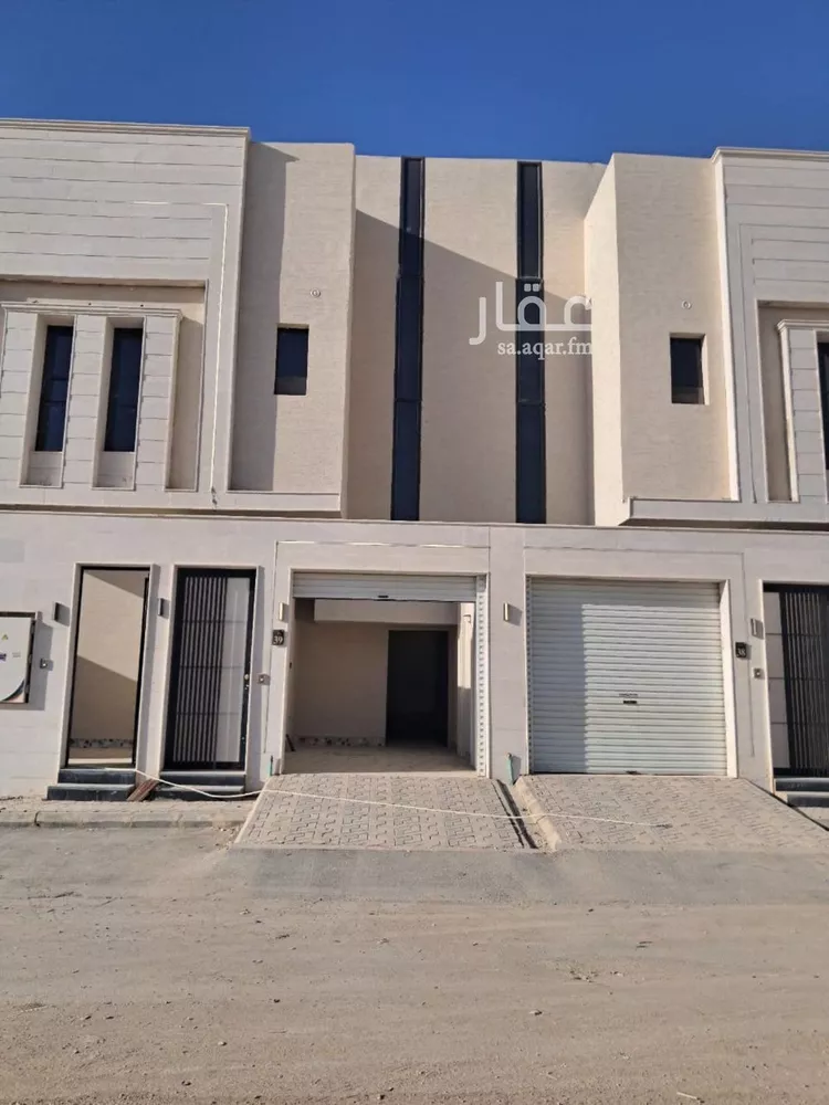 فيلا للبيع في شارع جبل المحاصير, حي العريجاء الغربي, مدينة الرياض, منطقة الرياض