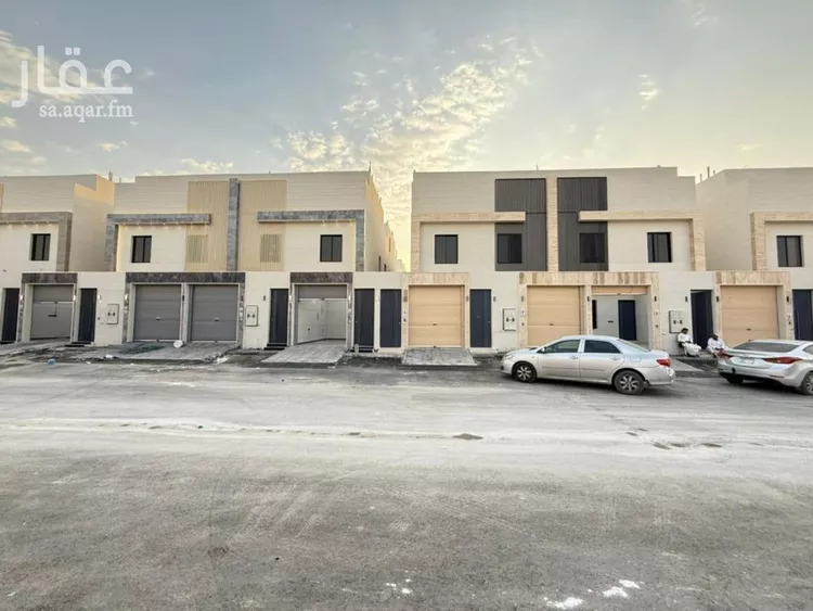 دور للبيع في شارع ابن الطيلسان القرطبي, حي عكاظ, مدينة الرياض, منطقة الرياض