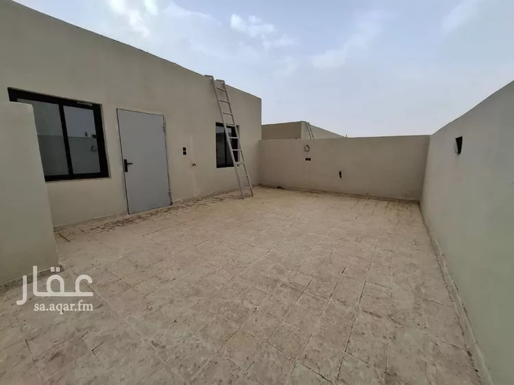 Floor for Sale in Riyadh Badr 19