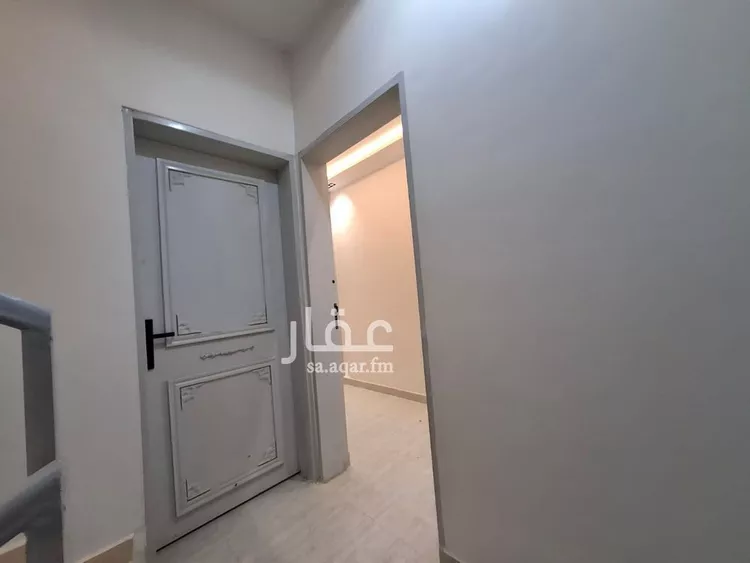 Floor for Sale in Riyadh Badr 8