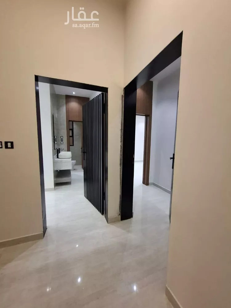 Floor for Sale in Riyadh Al Hazm 16