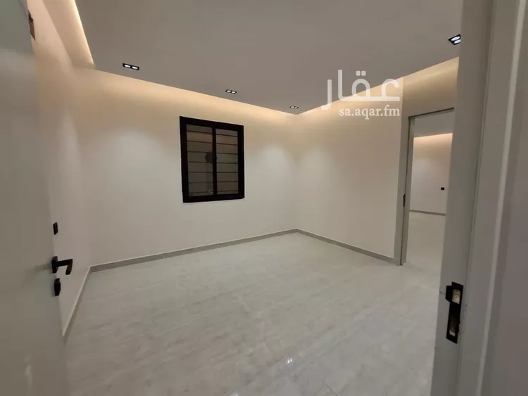 Floor for Sale in Riyadh Badr 6