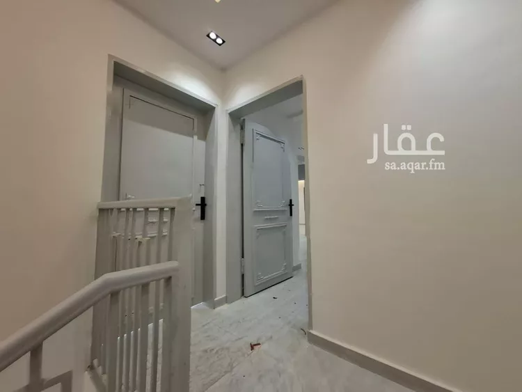 Floor for Sale in Riyadh Badr 18