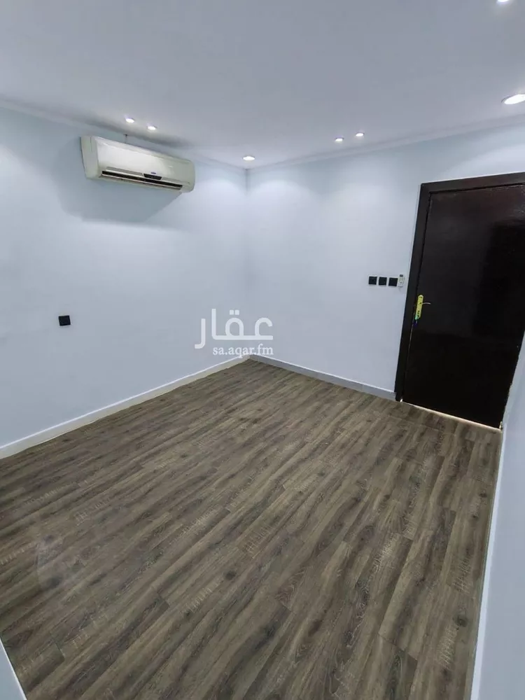 شقة للإيجار في شارع الخريصية, حي النفل, مدينة الرياض, منطقة الرياض 1 صورة