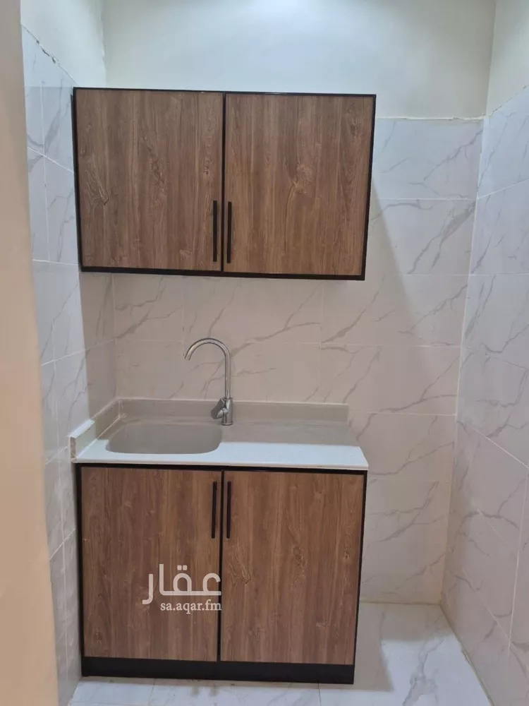شقة للإيجار في شارع عبدالله بن شهيوين, حي الملقا, مدينة الرياض, منطقة الرياض صورة 2
