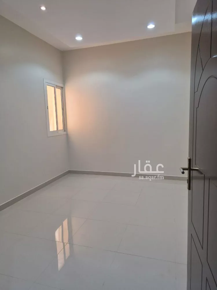 شقة للإيجار في شارع عبدالله بن شهيوين, حي الملقا, مدينة الرياض, منطقة الرياض صورة 3