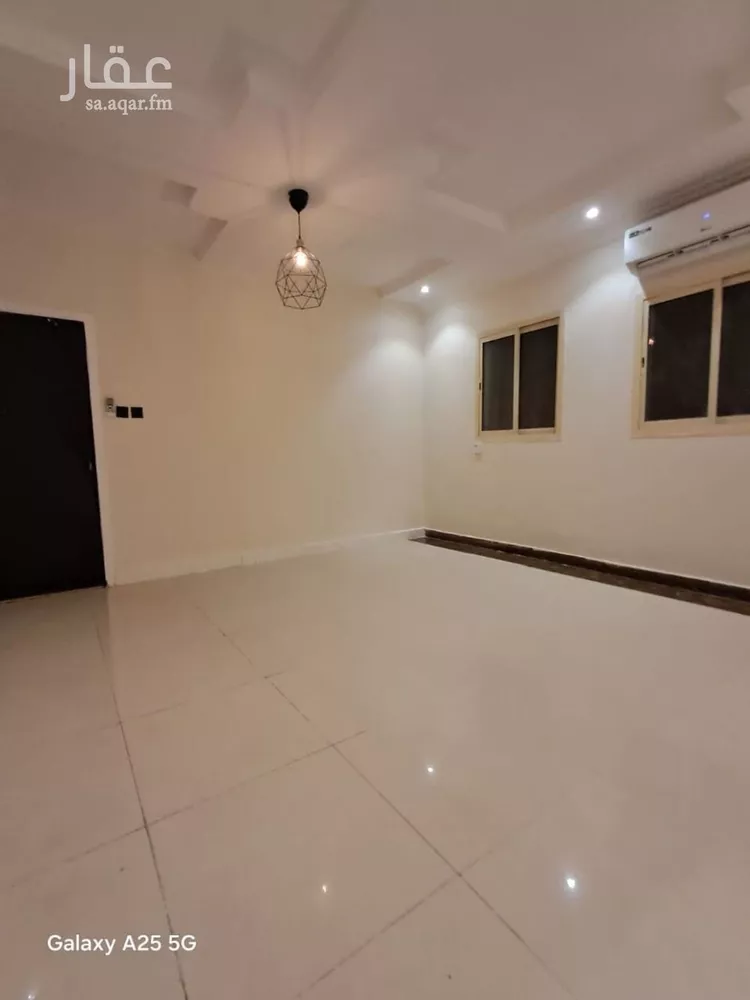 شقة للإيجار في شارع أحمد بن ميسر, حي قرطبة, مدينة الرياض, منطقة الرياض صورة 2