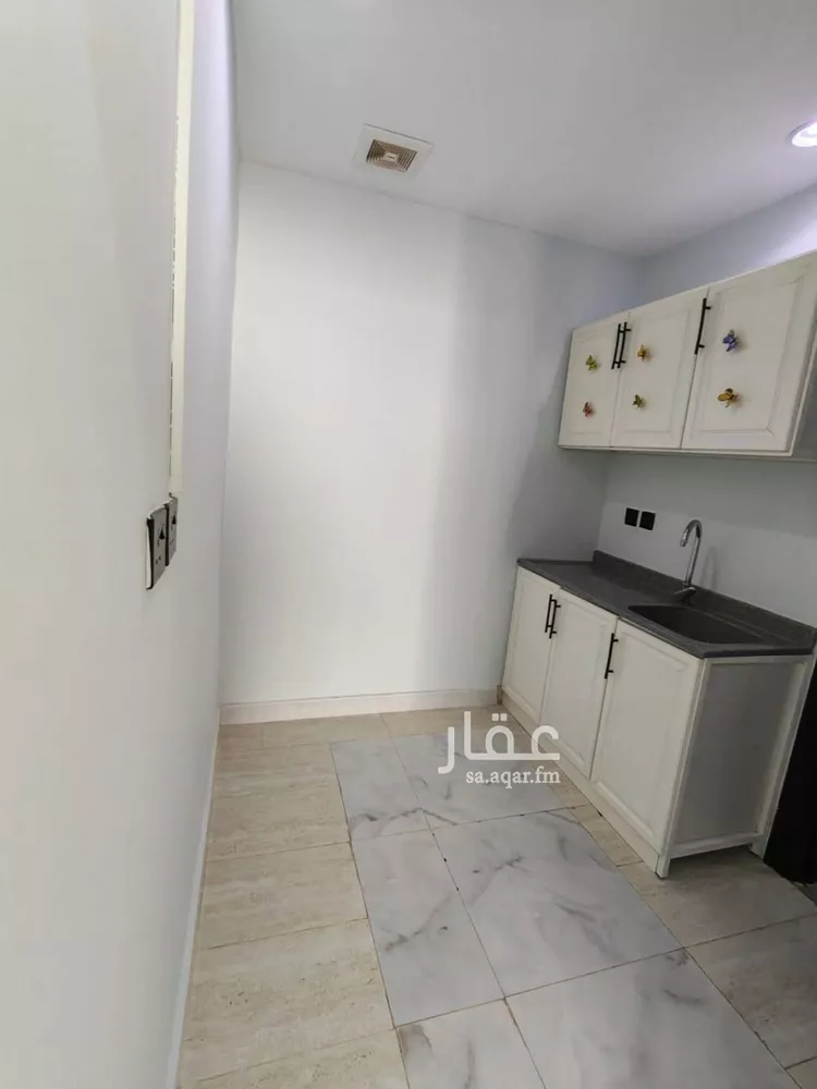 شقة للإيجار في شارع الخريصية, حي النفل, مدينة الرياض, منطقة الرياض صورة 2