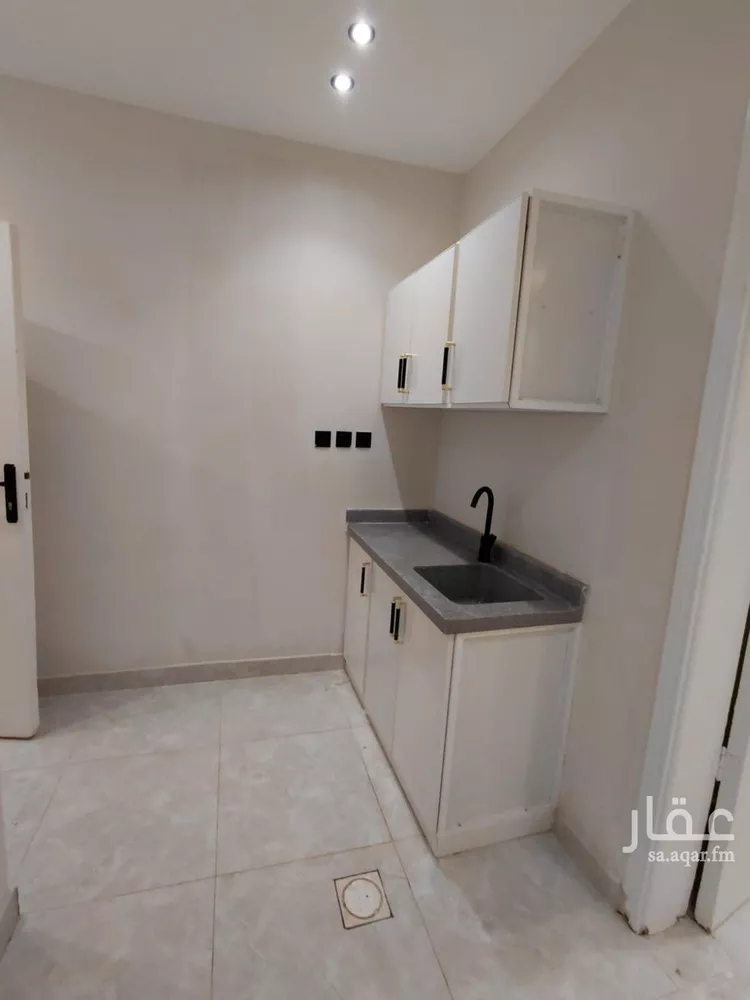 شقة للإيجار في شارع الحسن بن علي, حي الروضة, مدينة الرياض, منطقة الرياض صورة 2