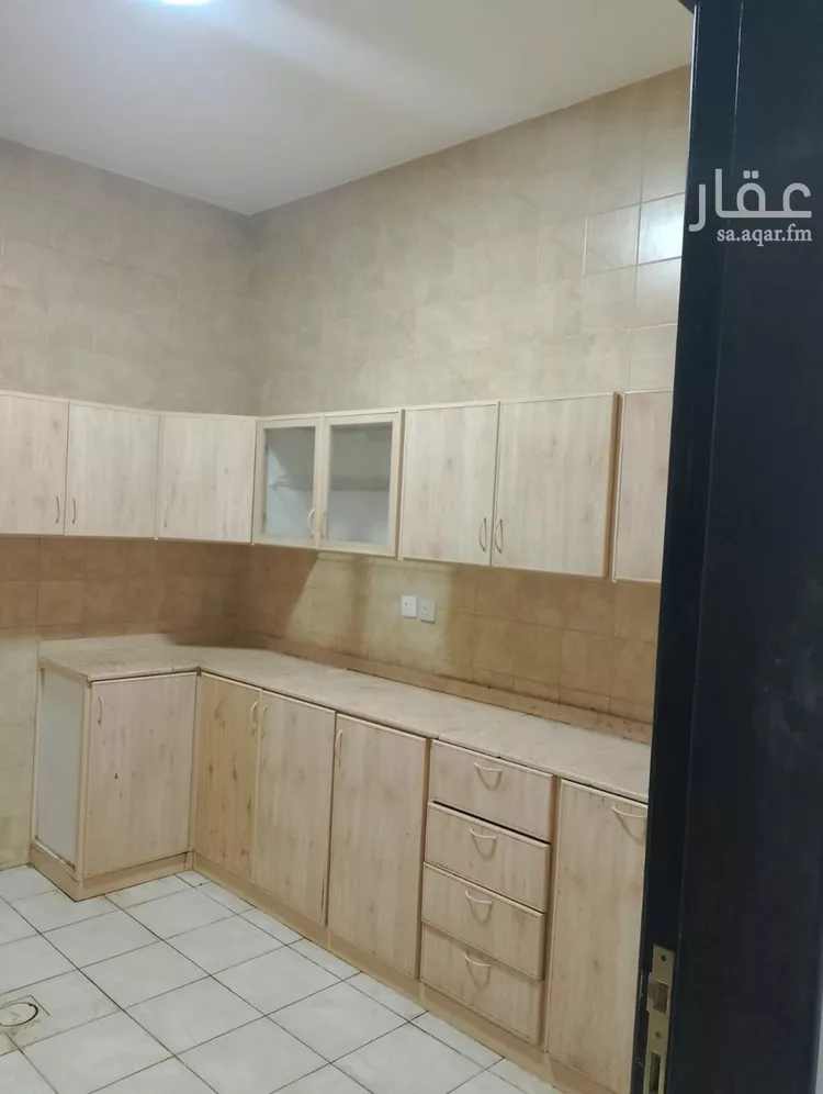 شقة للإيجار في شارع البحار, حي الحمراء, مدينة الرياض, منطقة الرياض صورة 2