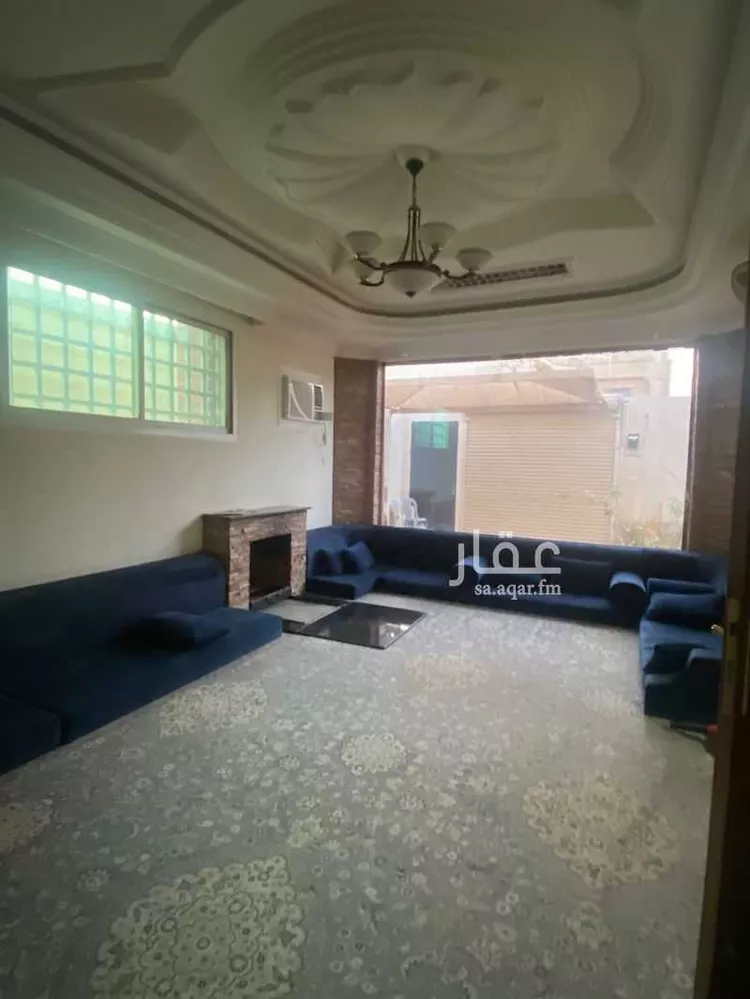 فيلا للإيجار في شارع الحكم بن حيان العبدي, حي المنتزة الغربي, مدينة بريدة, منطقة القصيم