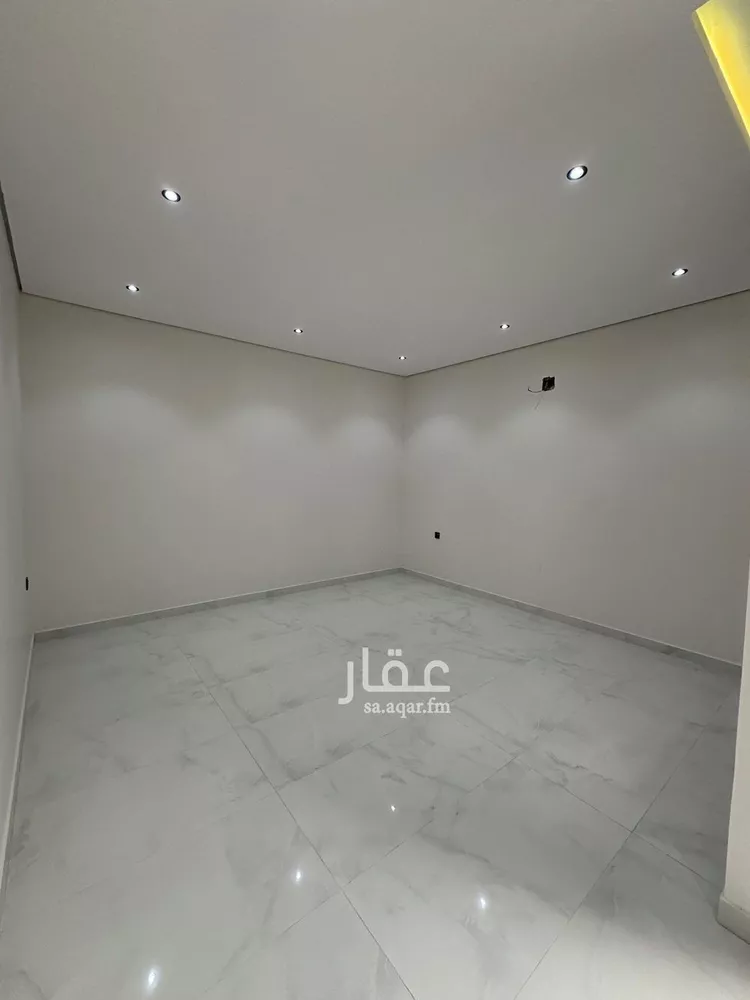 دور للبيع في شارع سلطان قابوس , حي المعيزيلة, مدينة الرياض, منطقة الرياض صورة 2