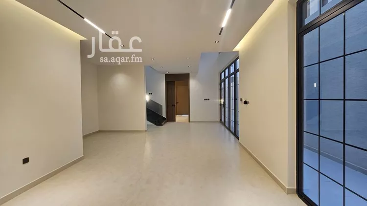 فيلا للبيع في شارع النور, حي الفاروق, مدينة الرياض, منطقة الرياض صورة 2