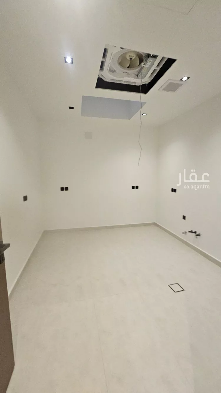 فيلا للبيع في شارع النور, حي الفاروق, مدينة الرياض, منطقة الرياض 14
