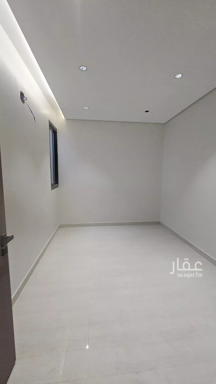 دور للبيع في شارع علي السخاوي, حي النهضة, مدينة الرياض, منطقة الرياض 8