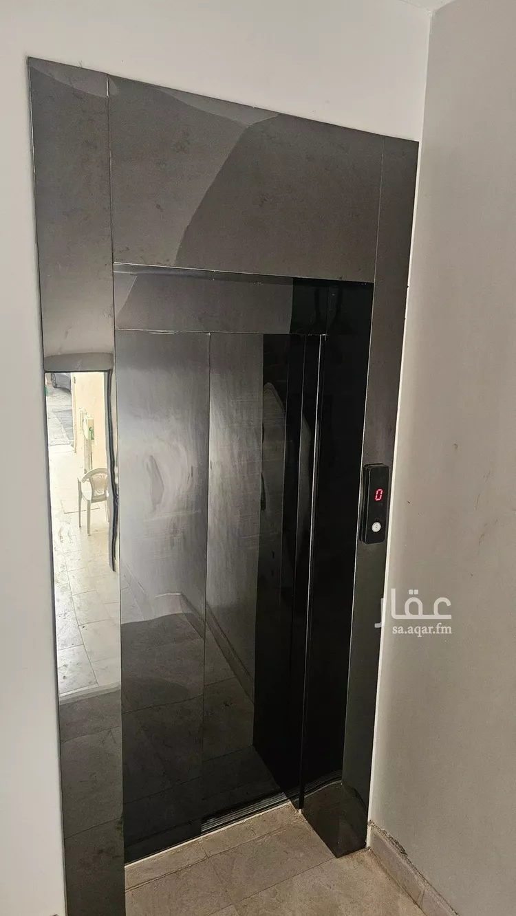 دور للبيع في شارع علي السخاوي, حي النهضة, مدينة الرياض, منطقة الرياض 11