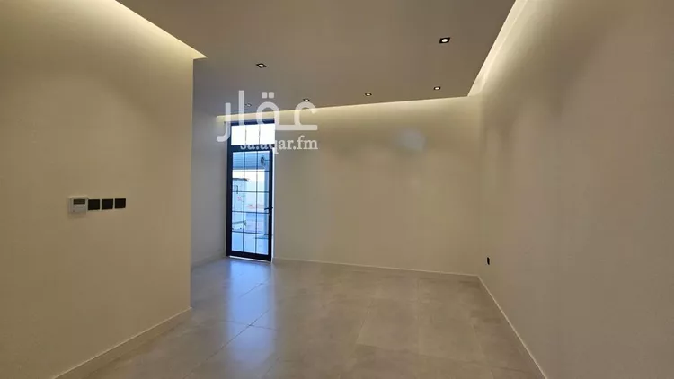 فيلا للبيع في شارع أبي جعفر الصيدلاني, حي الفاروق, مدينة الرياض, منطقة الرياض صورة 5