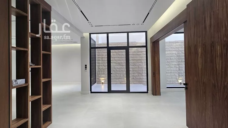 فيلا للبيع في شارع النهضة, حي الفاروق, مدينة الرياض, منطقة الرياض صورة 3