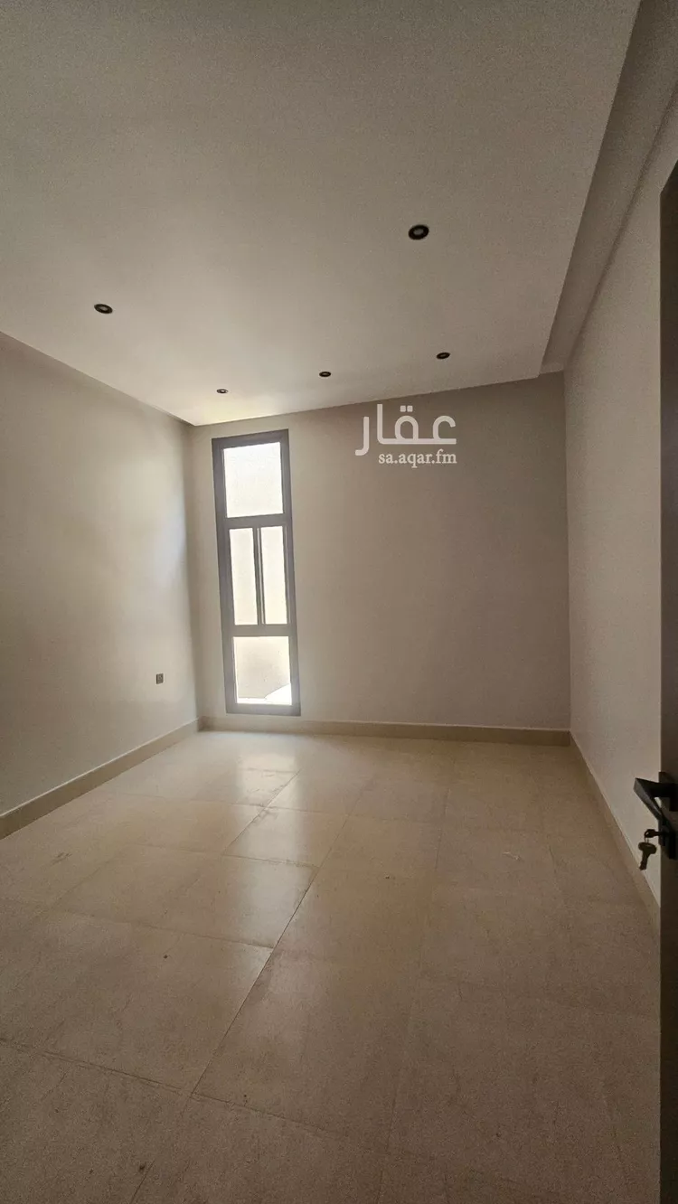 دور للبيع في شارع الامير متعب بن عبدالعزيز, حي الصفاء, مدينة الرياض, منطقة الرياض صورة 5
