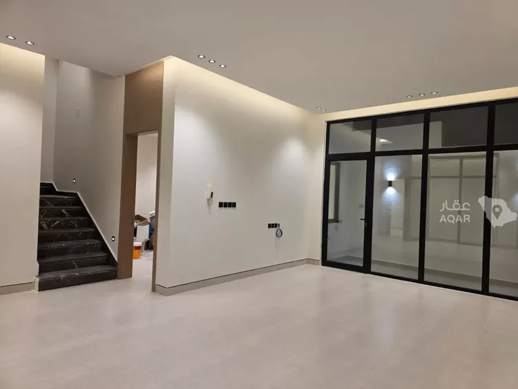 Villa for Sale in Riyadh Al Yarmouk 5