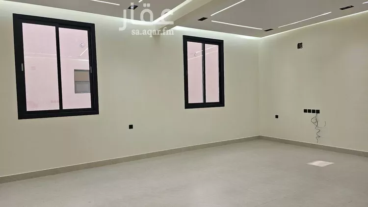 دور للبيع في شارع محمد المقرئ, حي الخليج, مدينة الرياض, منطقة الرياض صورة 4