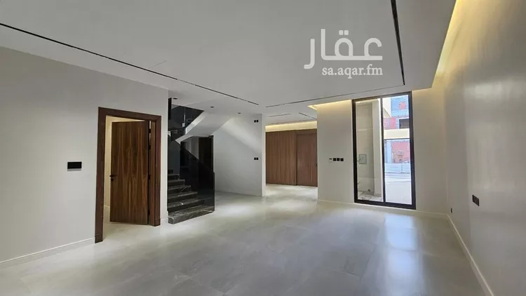 فيلا للبيع في حي الفاروق ، الرياض