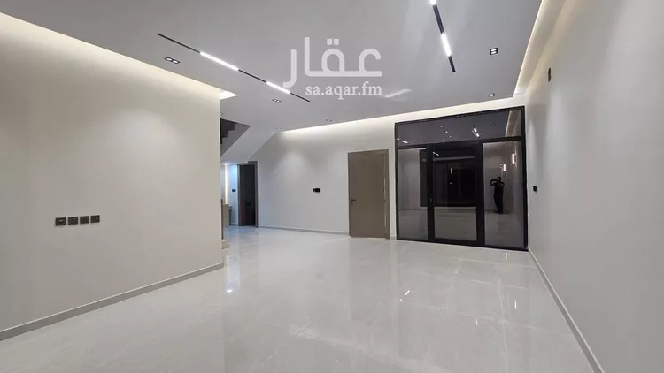 فيلا للبيع في شارع أبي سعيد السجستاني, حي الفاروق, مدينة الرياض, منطقة الرياض صورة 5