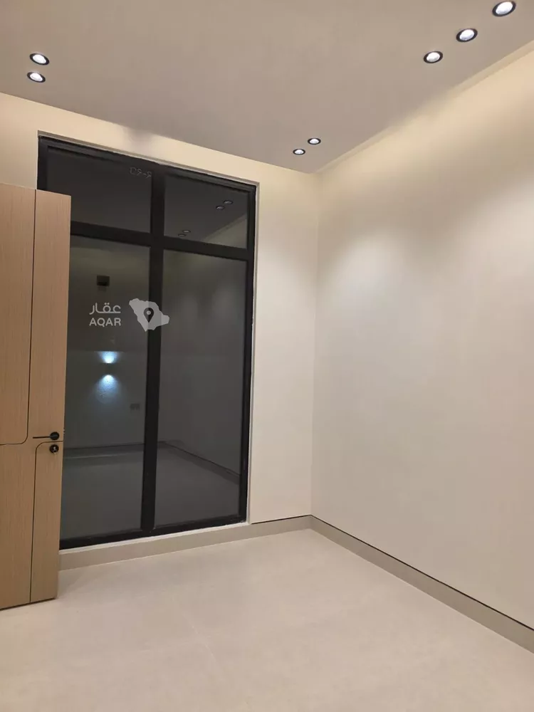 Villa for Sale in Riyadh Al Yarmouk 8