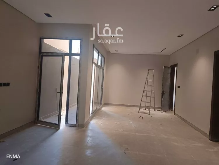 دور للبيع في شارع العطايا, حي إشبيلية, مدينة الرياض, منطقة الرياض صورة 3
