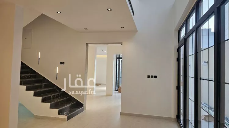 فيلا للبيع في شارع أبي سعيد السجستاني, حي الفاروق, مدينة الرياض, منطقة الرياض صورة 2