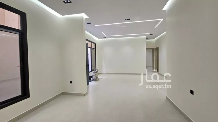 دور للبيع في شارع ابن أحمر, حي الخليج, مدينة الرياض, منطقة الرياض صورة 3