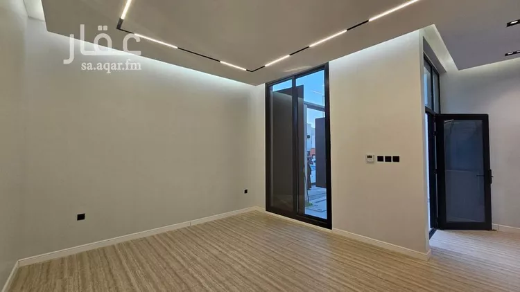 فيلا للبيع في شارع أبي سعيد السجستاني, حي الفاروق, مدينة الرياض, منطقة الرياض صورة 5