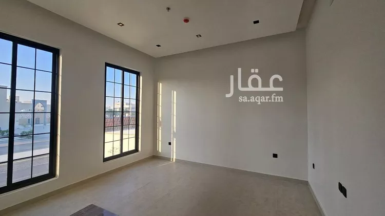Building for Sale in Riyadh Al Mahdiyah صورة 2