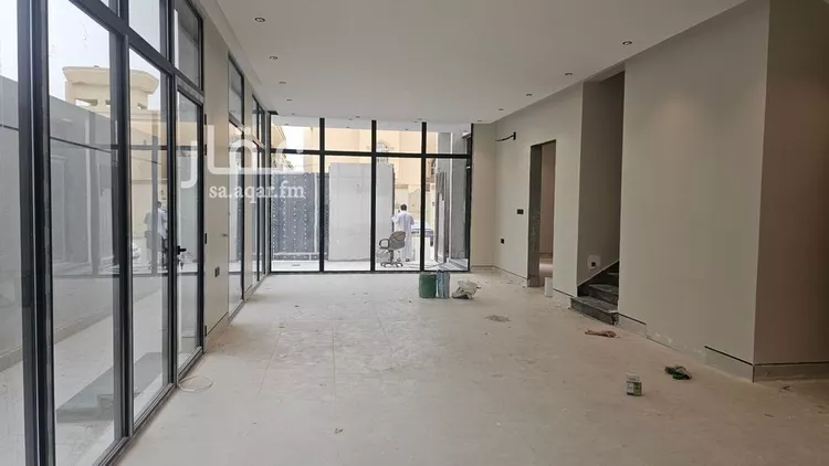 فيلا للبيع في شارع يوسف السرخسي, حي الملك فيصل, مدينة الرياض, منطقة الرياض صورة 3