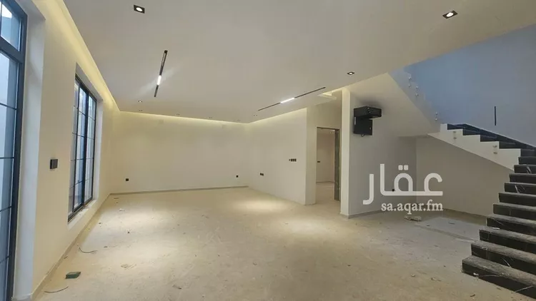 فيلا للبيع في شارع إبراهيم بن موسى الفيومي, حي الفاروق, مدينة الرياض, منطقة الرياض 7