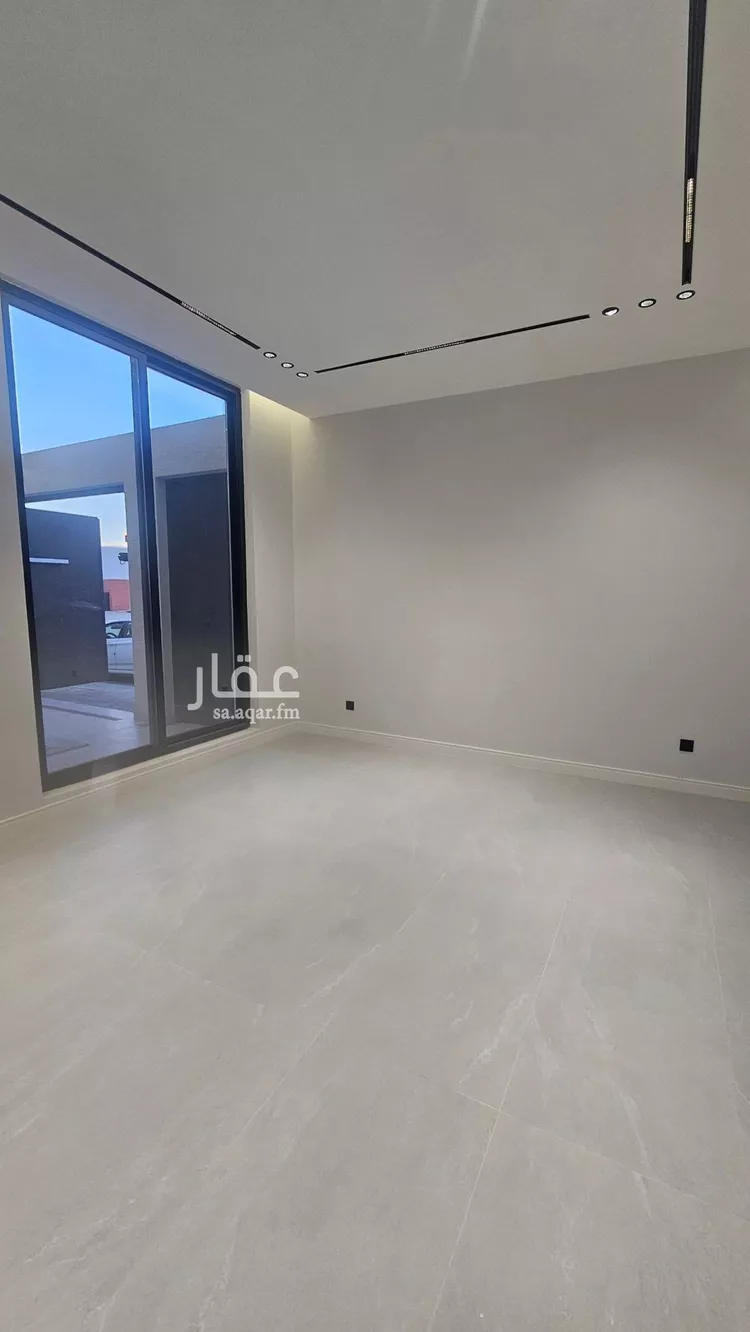 فيلا للبيع في شارع خلف بن سعيد, حي الفاروق, مدينة الرياض, منطقة الرياض 15