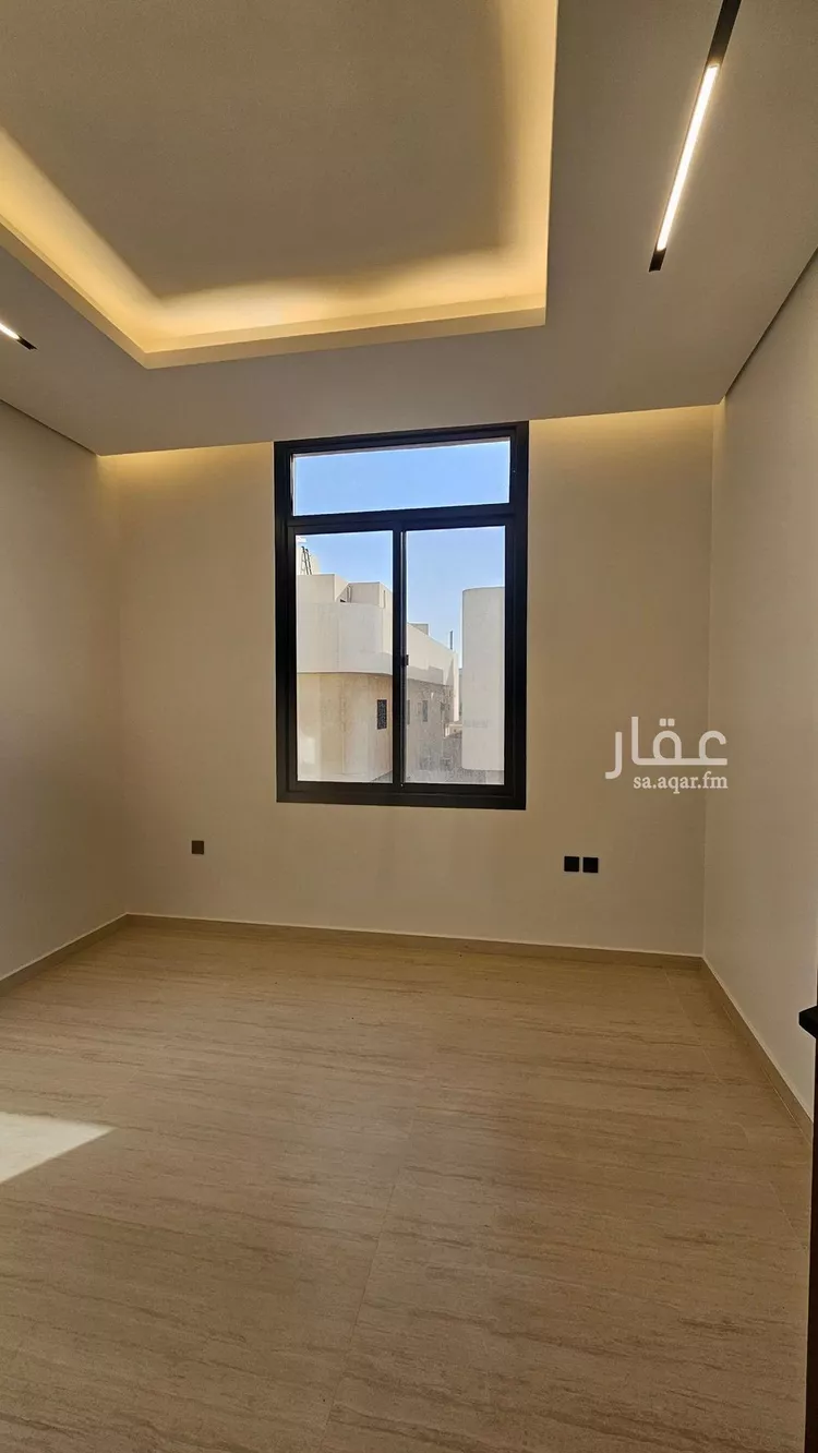 فيلا للبيع في شارع عز الدين الفاروثي, حي الربوة, مدينة الرياض, منطقة الرياض 12