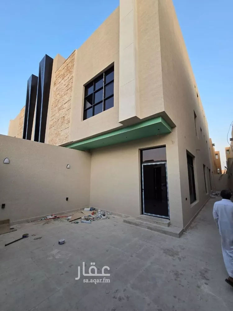 دور للبيع في شارع الضائن, حي الخليج, مدينة الرياض, منطقة الرياض