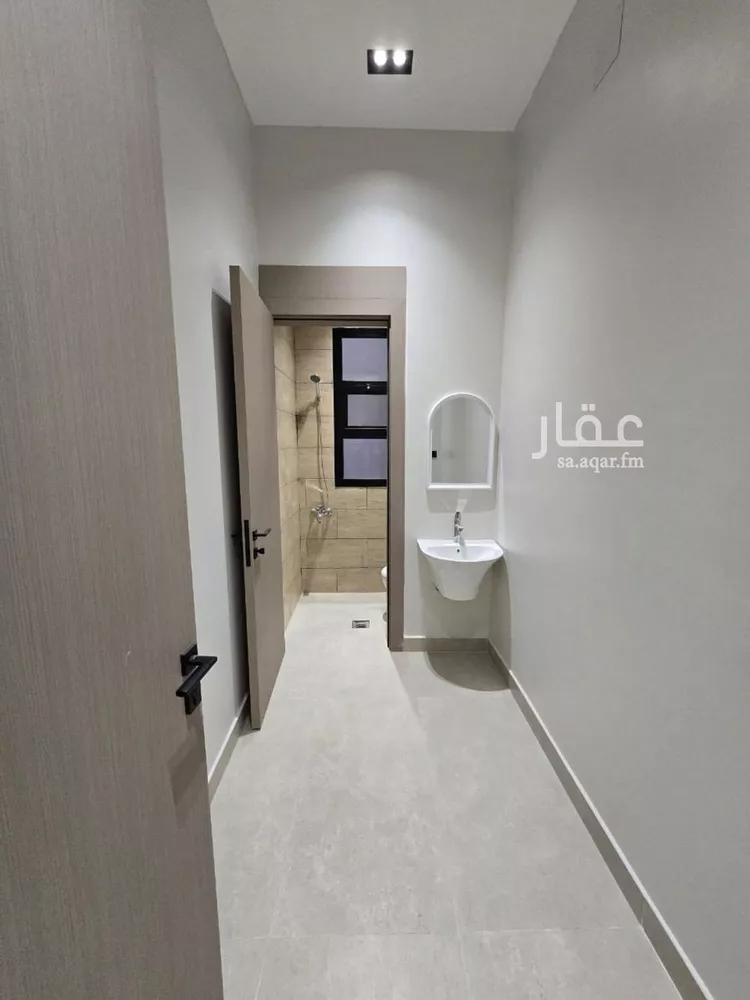 دور للبيع في شارع هجر, حي قرطبة, مدينة الرياض, منطقة الرياض صورة 5