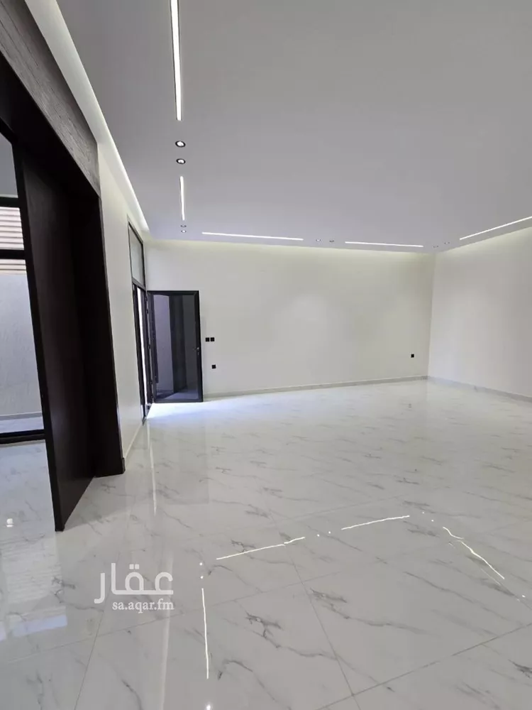 دور للبيع في شارع رقم 105, حي المونسية, مدينة الرياض, منطقة الرياض صورة 3