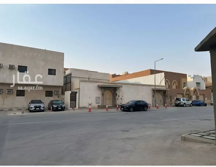 فيلا للبيع في شارع طاهر الزمخشري, حي العليا, مدينة الرياض, منطقة الرياض