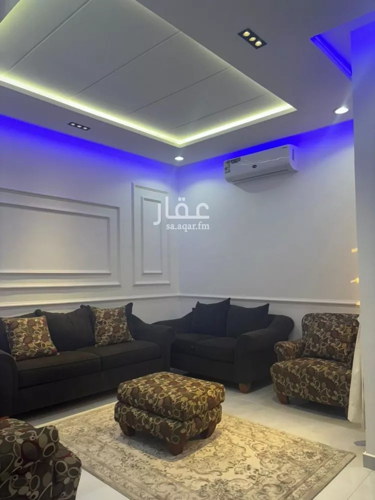 فيلا للبيع في شارع رفاعة بن رافع, حي العريجاء الغربي, مدينة الرياض, منطقة الرياض