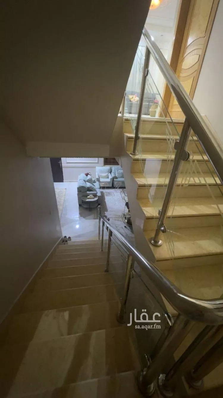 فيلا للبيع في شارع الغماسية, حي إشبيلية, مدينة الرياض, منطقة الرياض صورة 2