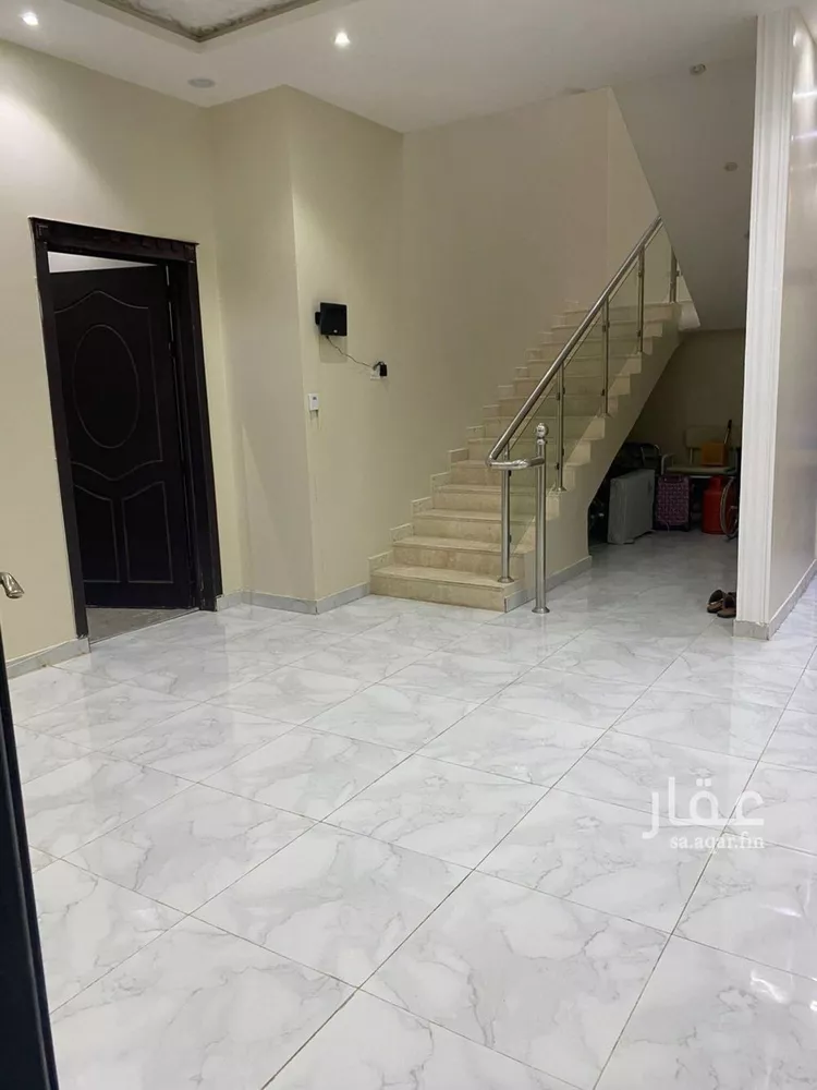 فيلا للبيع في شارع إبراهيم بن موسى الفيومي, حي الرمال, مدينة الرياض, منطقة الرياض صورة 3