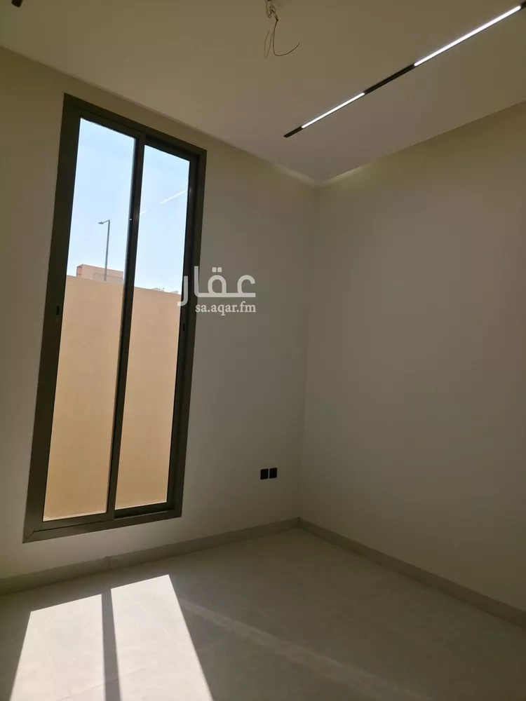 دور للبيع في شارع الحصنة, حي غرناطة, مدينة الرياض, منطقة الرياض 8
