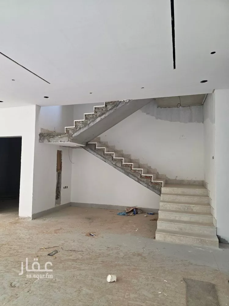 Villa for Sale in Riyadh As Safaa 11